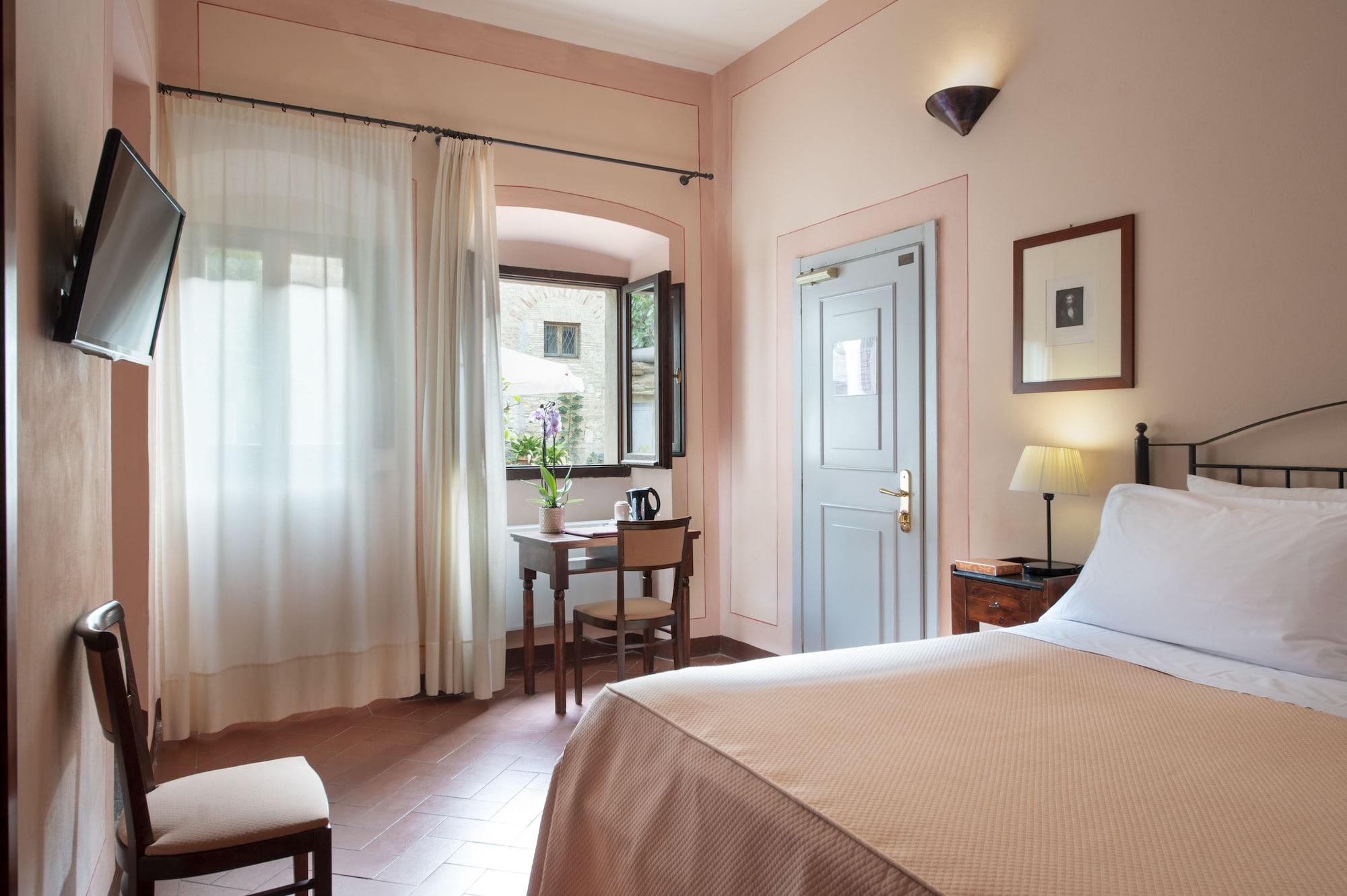 Hotel L'Antico Pozzo San Gimignano Esterno foto