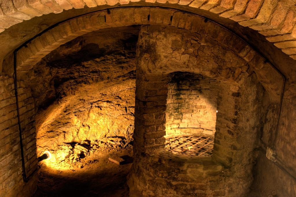 Hotel L'Antico Pozzo San Gimignano Esterno foto