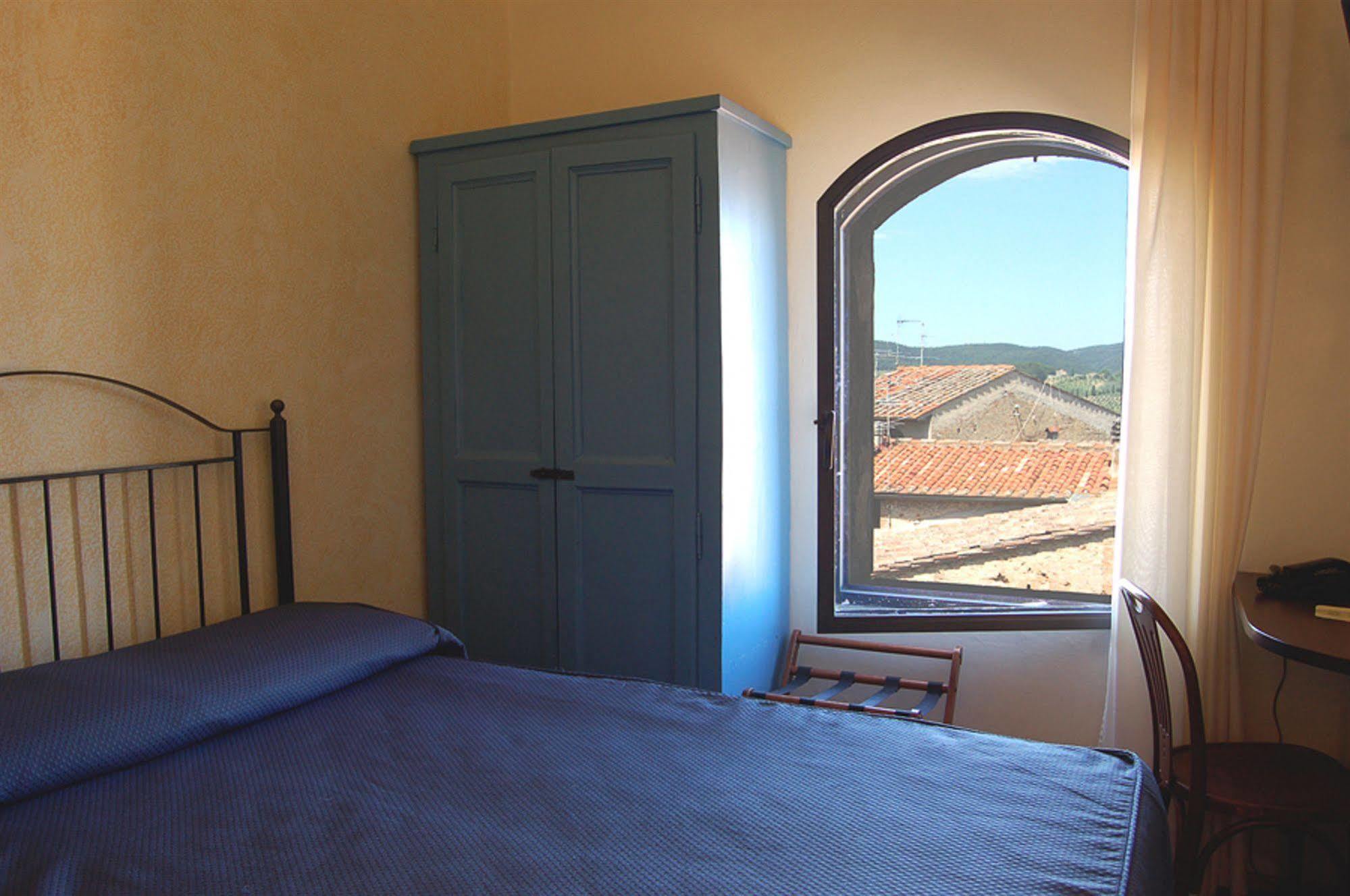 Hotel L'Antico Pozzo San Gimignano Esterno foto
