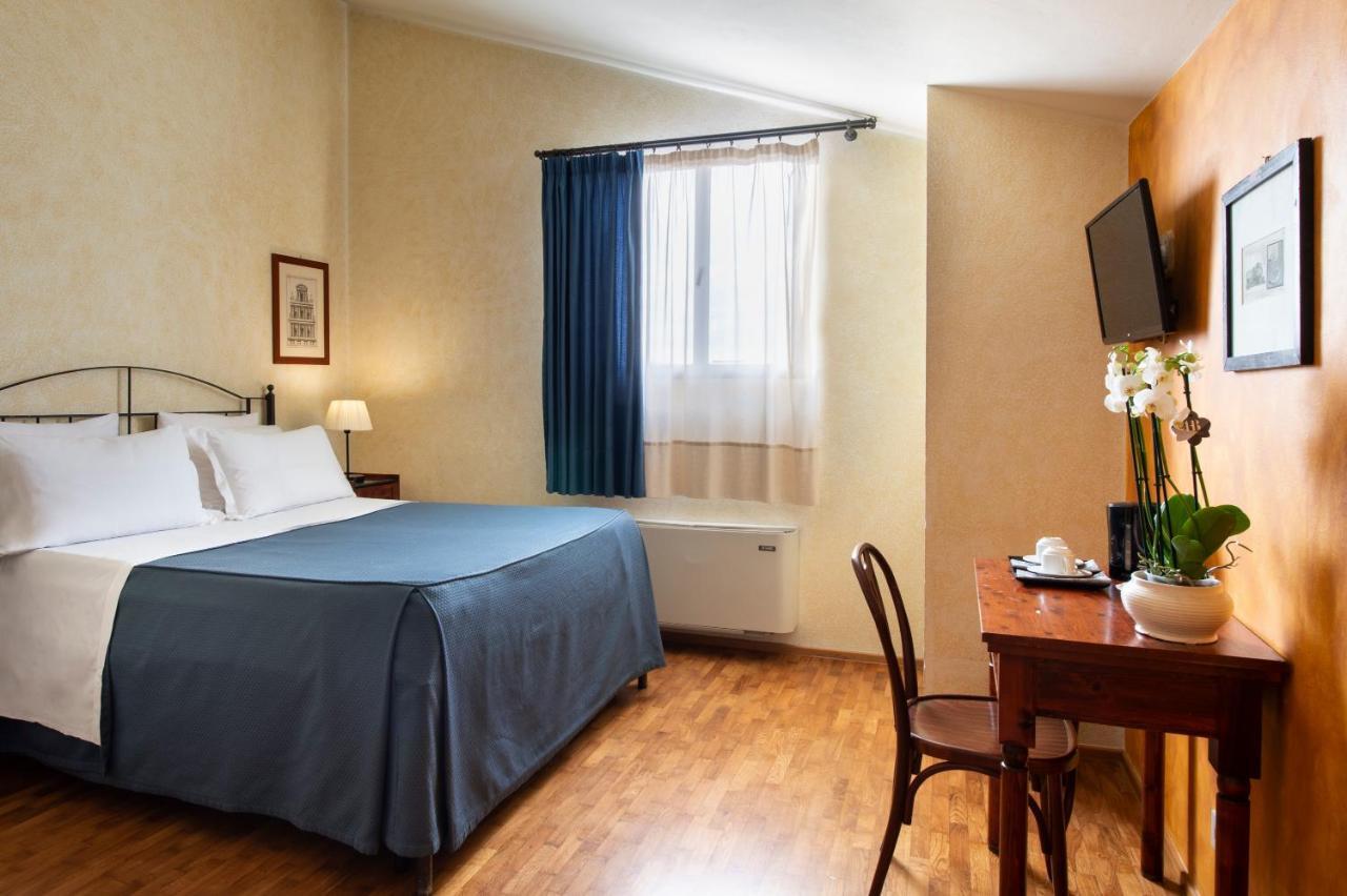 Hotel L'Antico Pozzo San Gimignano Esterno foto